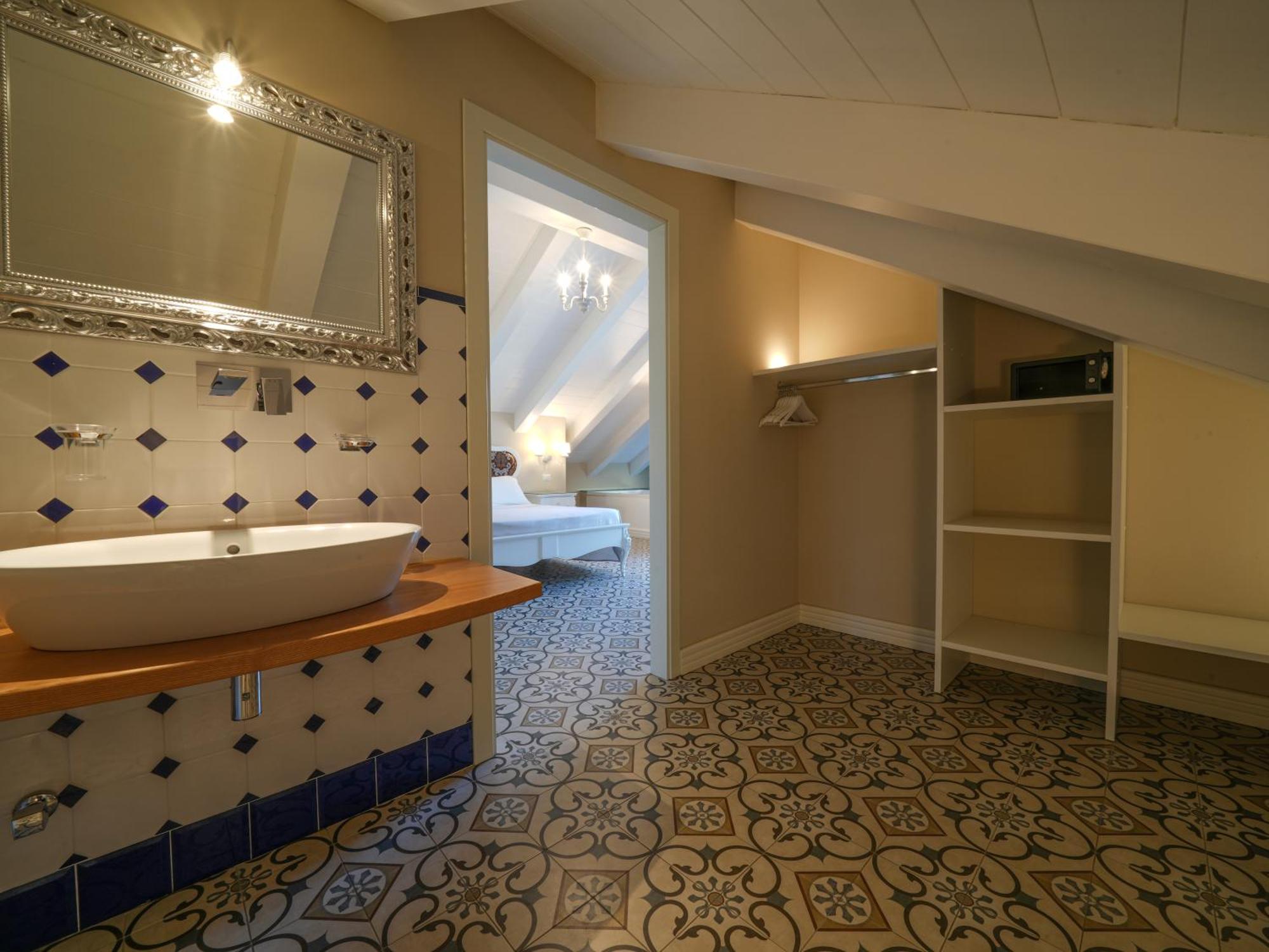 Sui Generis Tropea Luxury Rooms Extérieur photo