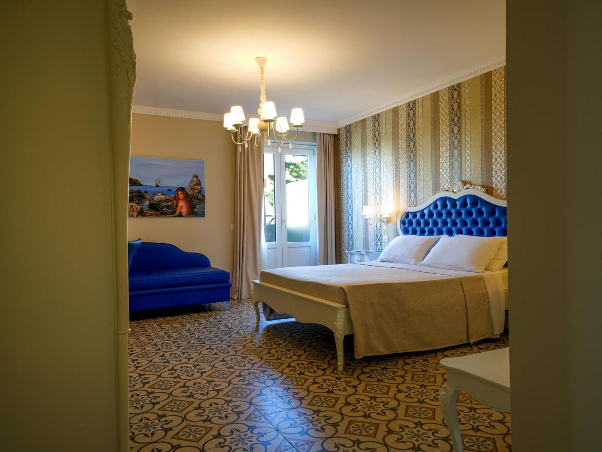 Sui Generis Tropea Luxury Rooms Extérieur photo