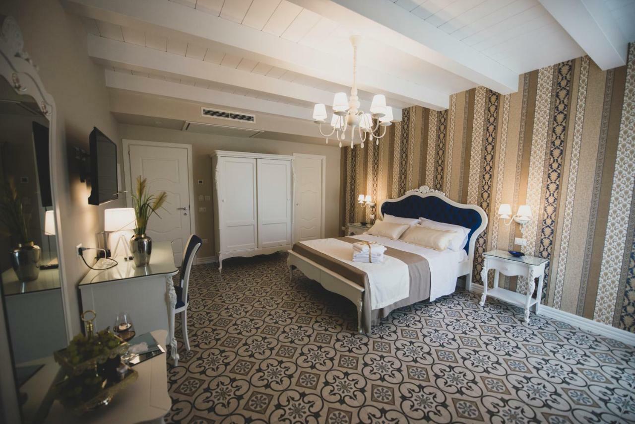 Sui Generis Tropea Luxury Rooms Extérieur photo