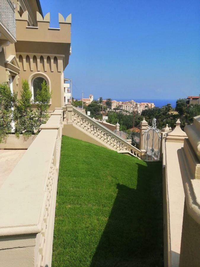 Sui Generis Tropea Luxury Rooms Extérieur photo