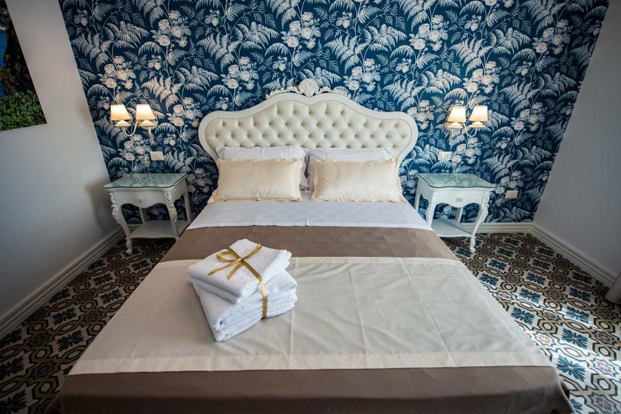 Sui Generis Tropea Luxury Rooms Extérieur photo