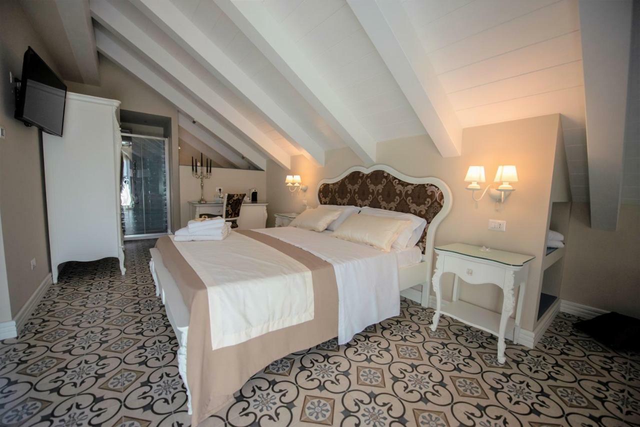 Sui Generis Tropea Luxury Rooms Extérieur photo